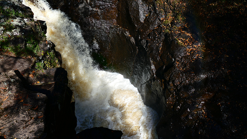 Cascade Falls [Cascade River State Park]