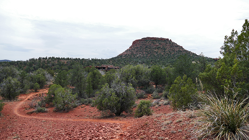 Aerie und Cockscomb Trails