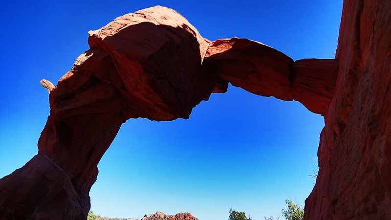 Double Arch aka. Flame Arch aka. High Heel Arch [Coyote Buttes North]
