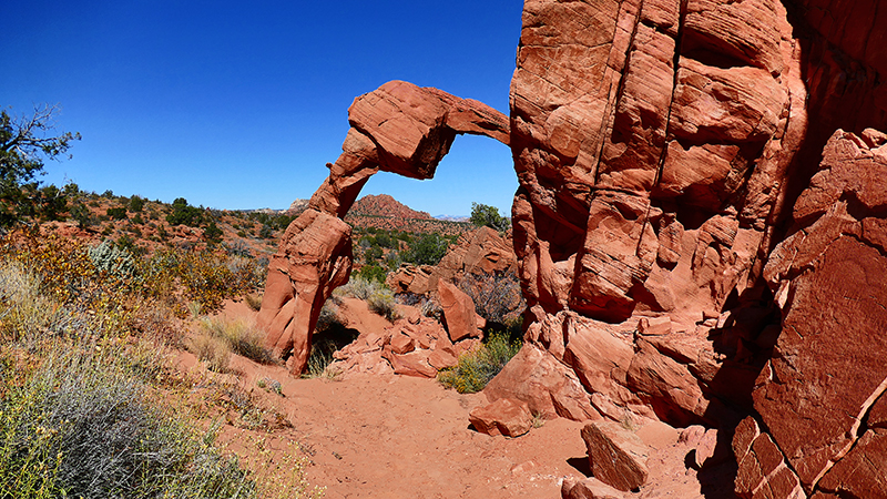 Double Arch aka. Flame Arch aka. High Heel Arch [Coyote Buttes North]