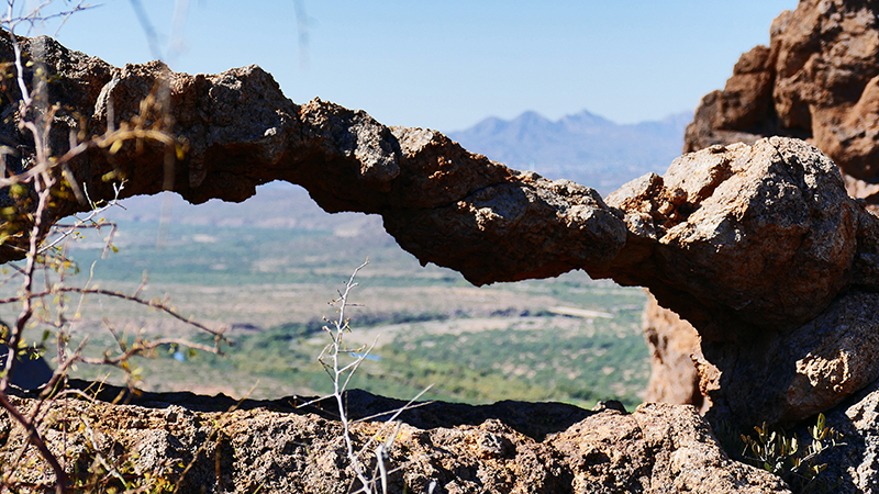 Elephant Arch [Goldfield Mountains]