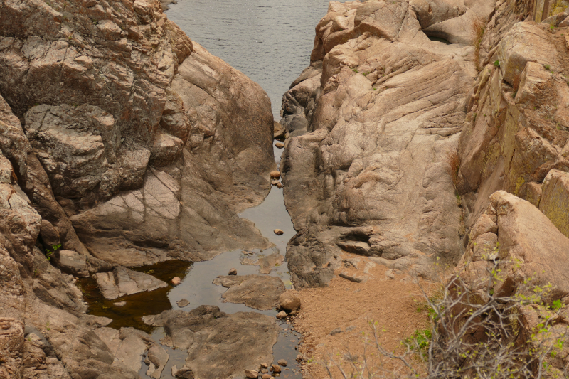 USA Hiking Database: Bilder Forty Foot Hole [Wichita Mountains] - Pictures Forty Foot Hole [Wichita Mountains]