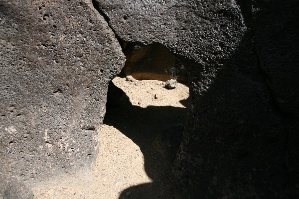 Fossil Falls Arches