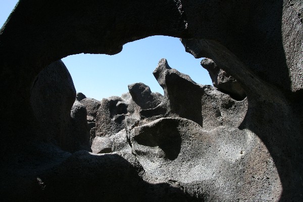 Fossil Falls Arches