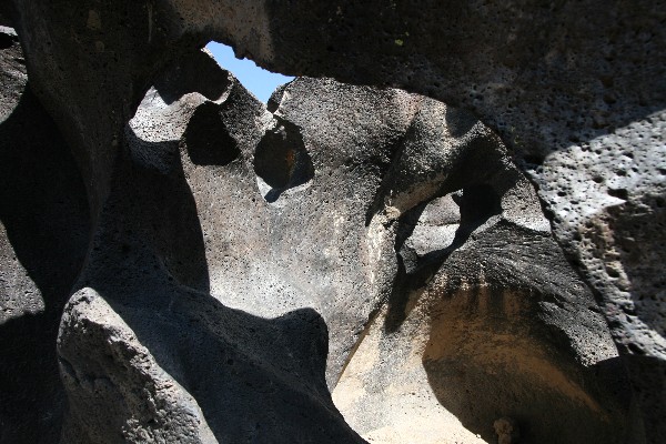 Fossil Falls Arches