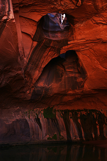 Golden Cathedral im Neon Canyon