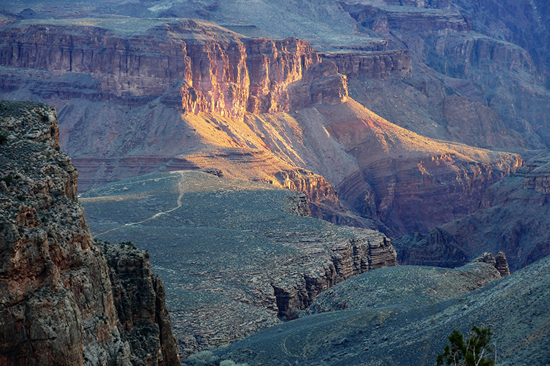 Grand Canyon Trails [Bright Angel - Tonto - Kaibab - River]