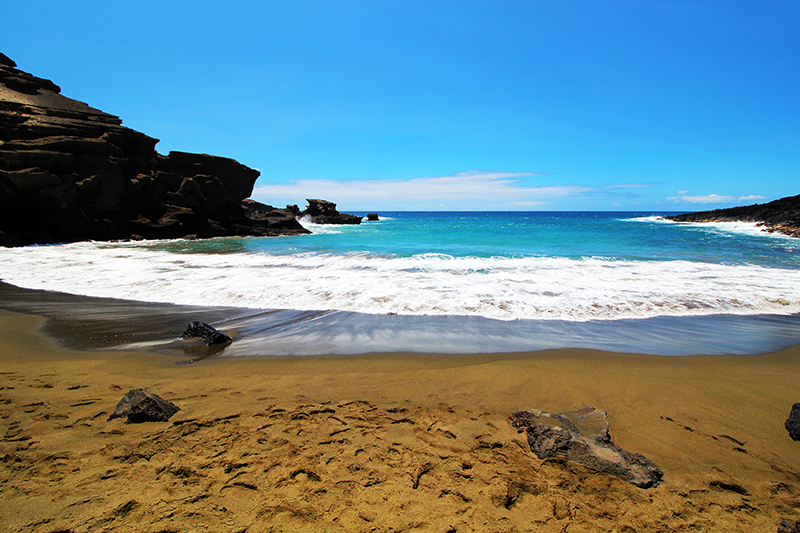 Green Sands Beach Mahana Bay