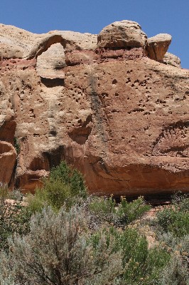 Handhold Arch