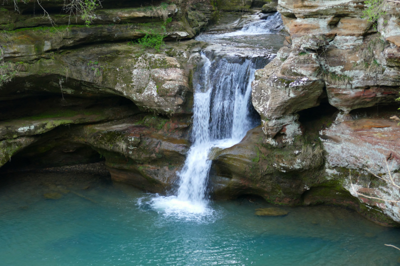 USA Hiking Database: Hocking Hills State Park [Upper Falls, Lower Falls, Old Man's Cave, Cedar Falls, Ash Cave]