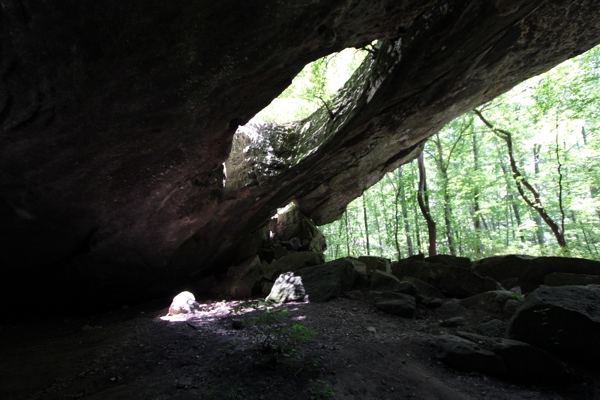 Indian Rockhouse Cave Arch