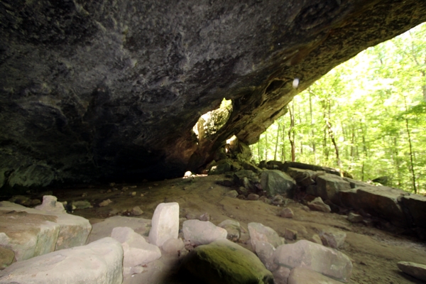 Indian Rockhouse Cave Arch