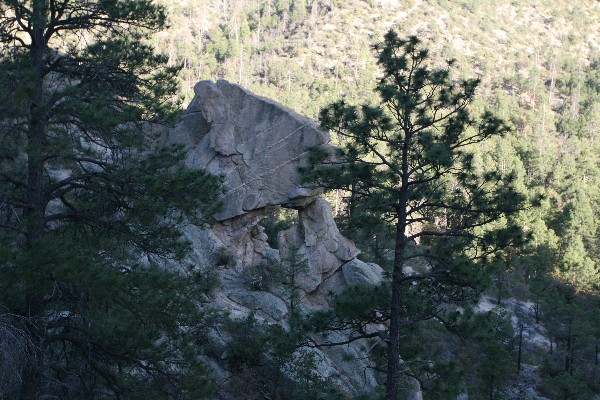 Kissing Angel Arch