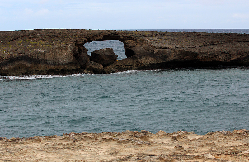 Kukuiko'olua Arch [Oahu - Hawaii]