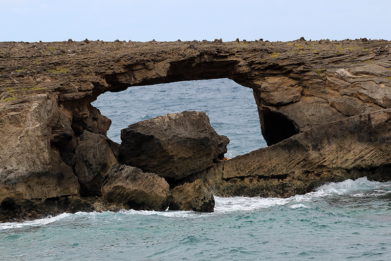 Kukuiko'olua Arch [Oahu - Hawaii]