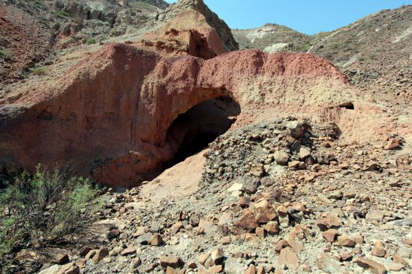 Lajitas Natural Bridge