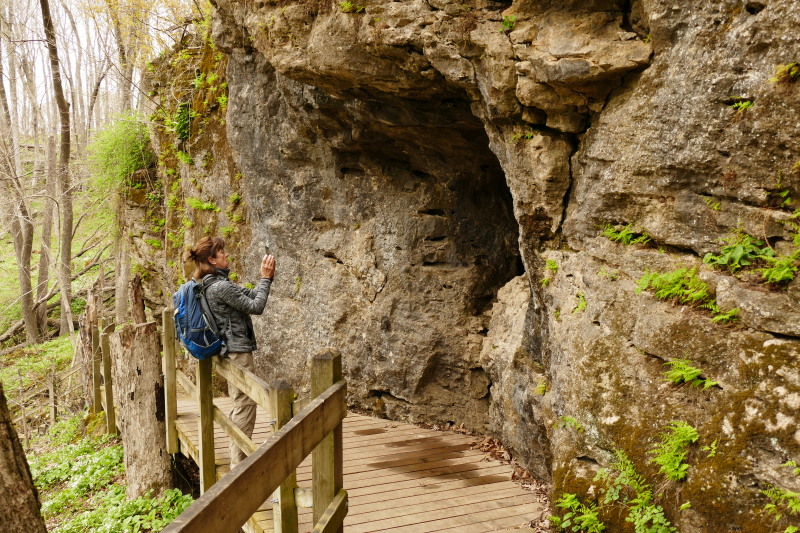 Bilder Maquoketa Caves State Park [Raccoon Creek] - Pictures Maquoketa Caves State Park [Raccoon Creek]