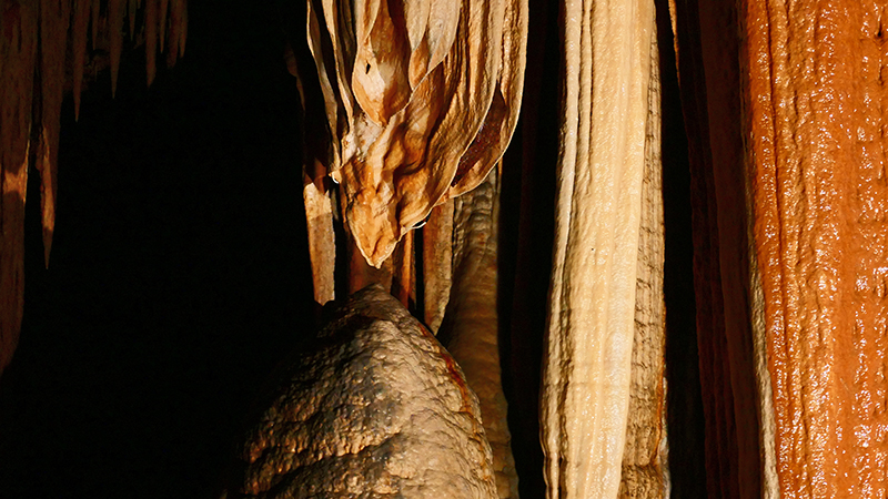 Meramec Caverns