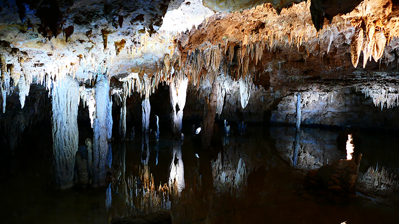 Meramac Caverns
