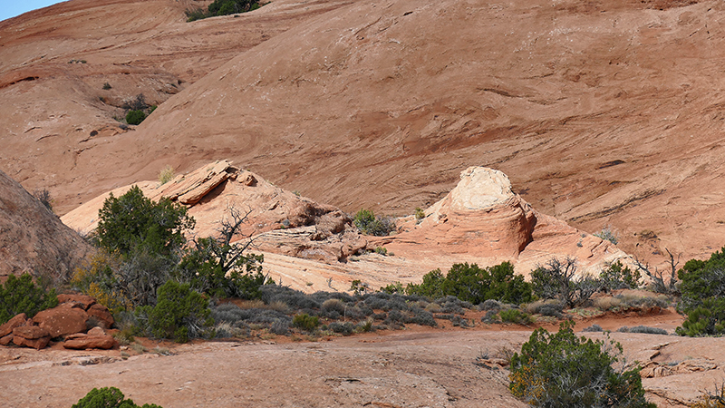 Moab Rim [Southeast of the Portal]