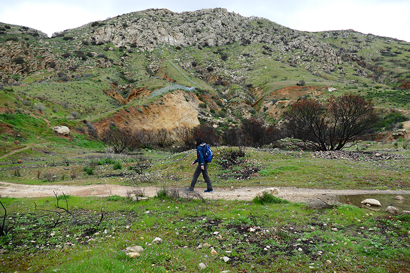 Munitz Cave [El Escorpión Park - Bell Canyon Park]