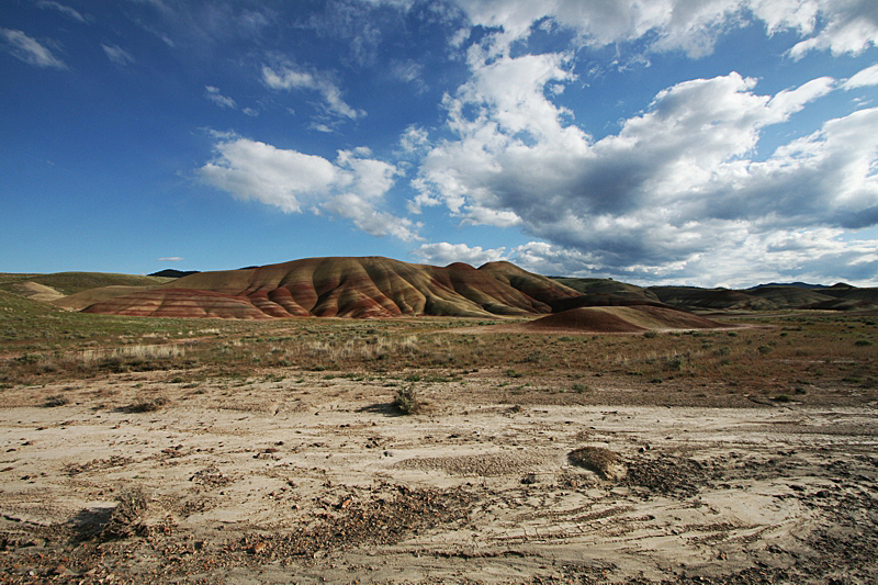 Painted Hills [John Day Fossil Beds National Monument]