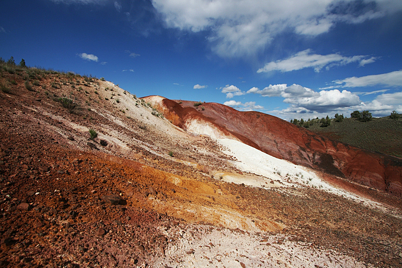 Painted Hills [John Day Fossil Beds National Monument]
