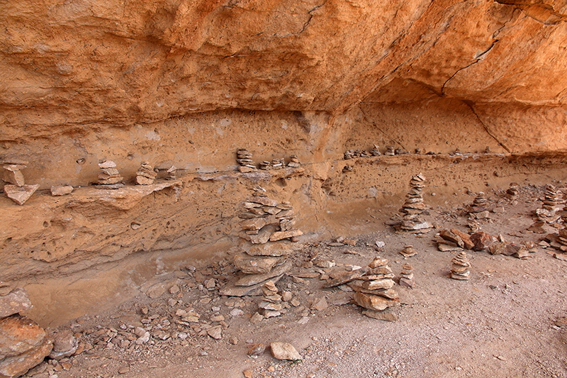 Peralta Canyon, Boulder Canyon, Weavers Needle, Cave Trail [Superstition Mountains]