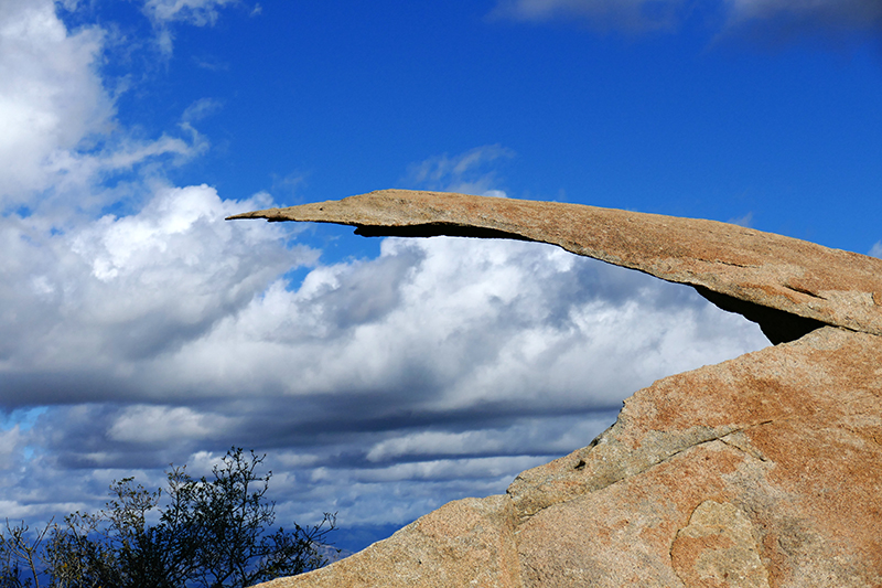 potato_chip_rock_mount_woodson_11.jpg