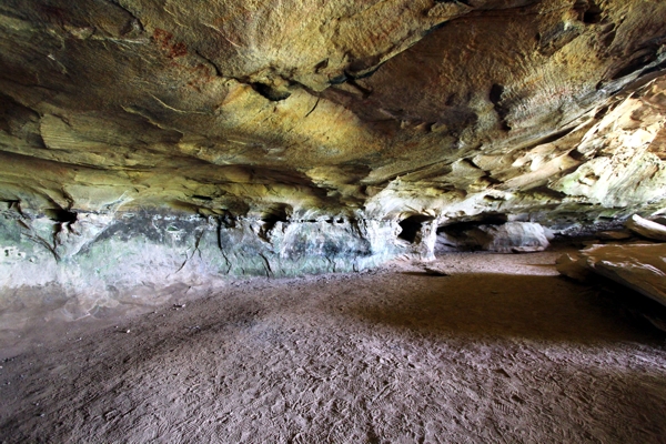 Rock House Cave [Petit Jean State Park]