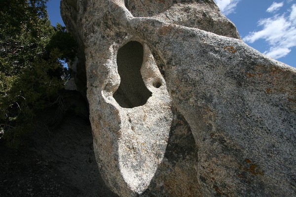 Rock Skull Arch