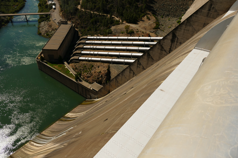 Bild Shasta Dam [Shasta Trinity National Forest]
