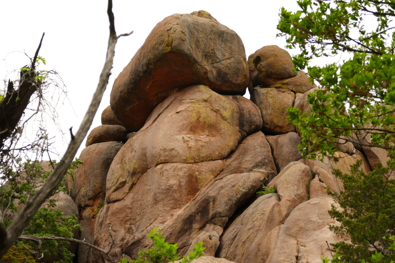 USA Hiking Database: Bilder Spanish Cave and The Eye [Wichita Mountains] - Pictures Spanish Cave and The Eye [Wichita Mountains]