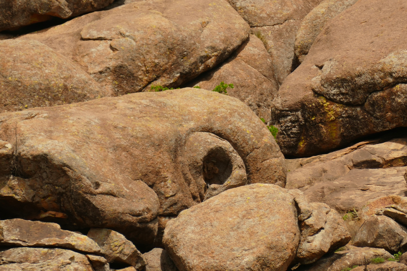 USA Hiking Database: Bilder Spanish Cave and The Eye [Wichita Mountains] - Pictures Spanish Cave and The Eye [Wichita Mountains]