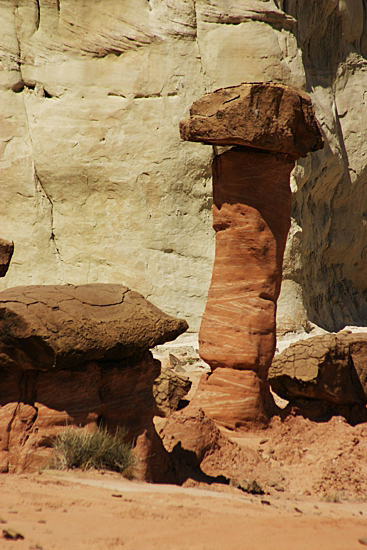 Toadstool Hoodoos