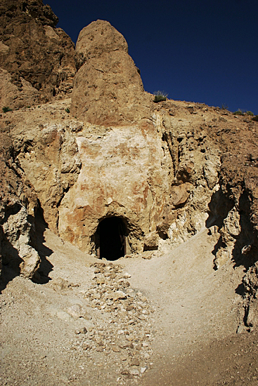 Trona Pinnacles