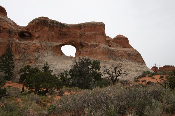 Tunnel Arch [East and West]