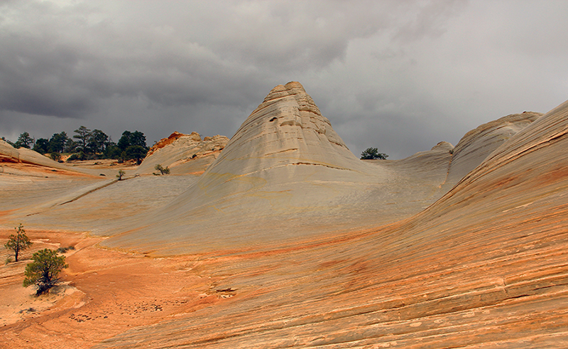 White Domes Canaan Mountain