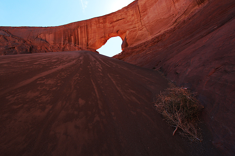 Window Rock [Many Farms]