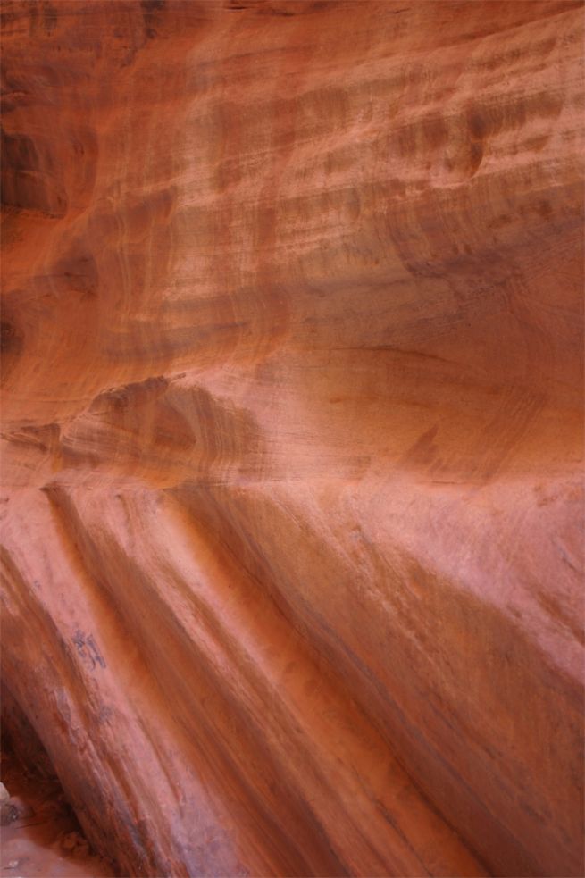 Wirepass Slot Canyon