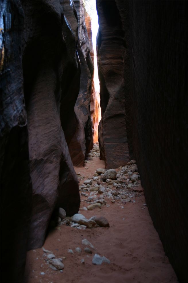 Wirepass Slot Canyon