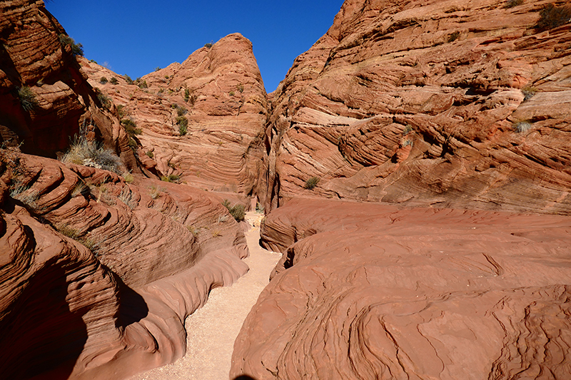 Wirepass Slot Canyon